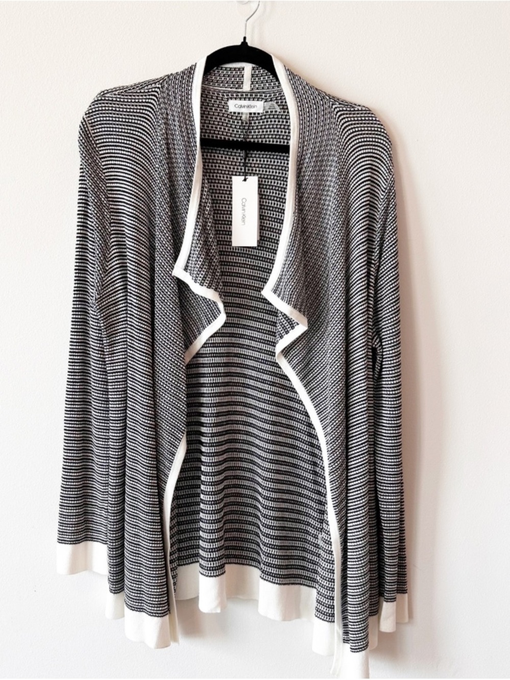 Calvin Klein Women’s Waffle Knit Waterfall Cardigan Black & White Size L